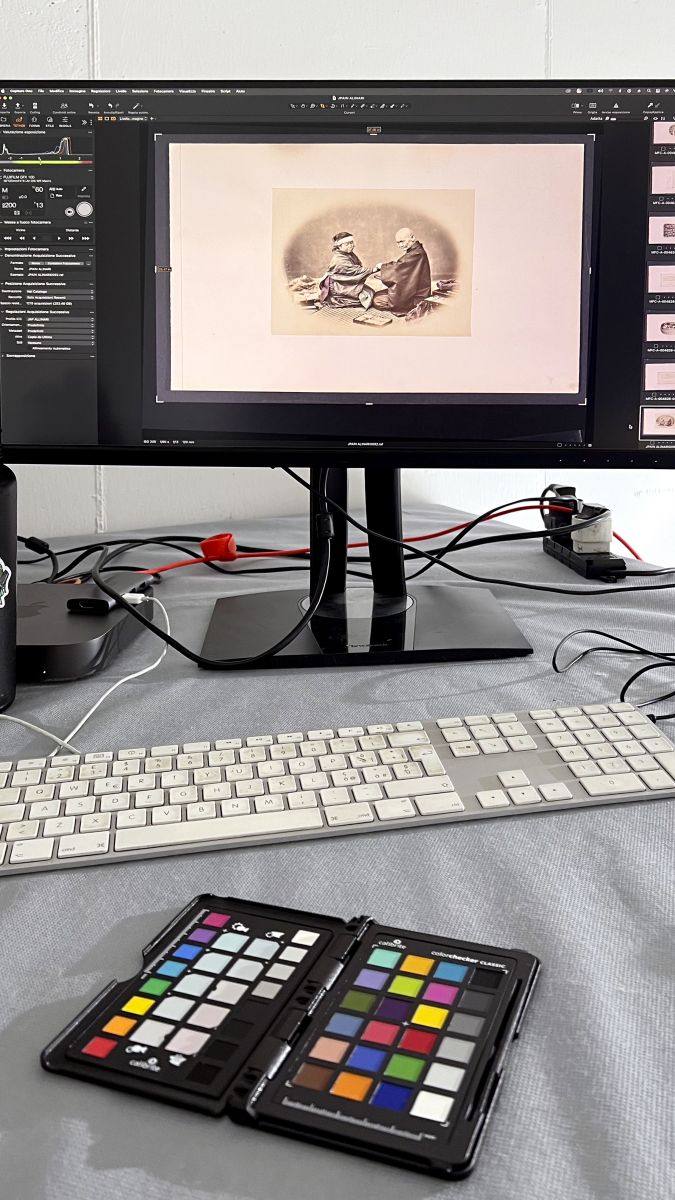 Riproduzione di opere d'arte mediante sistema di presa fotografica a altissima risoluzione calibrato.