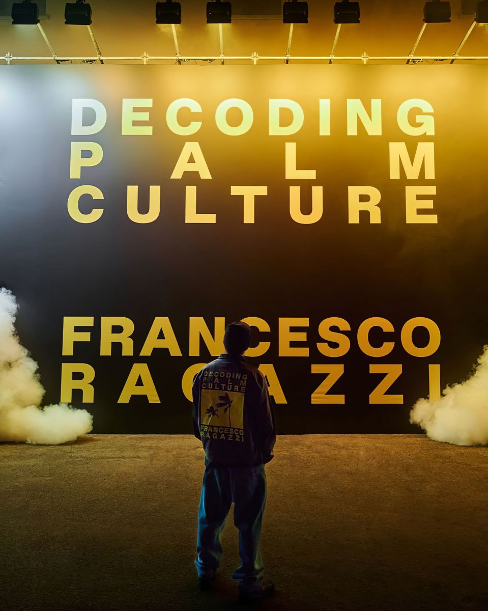 Stampe fotografiche sotto plexiglas a Milano per la mostra di Francesco Ragazzi.